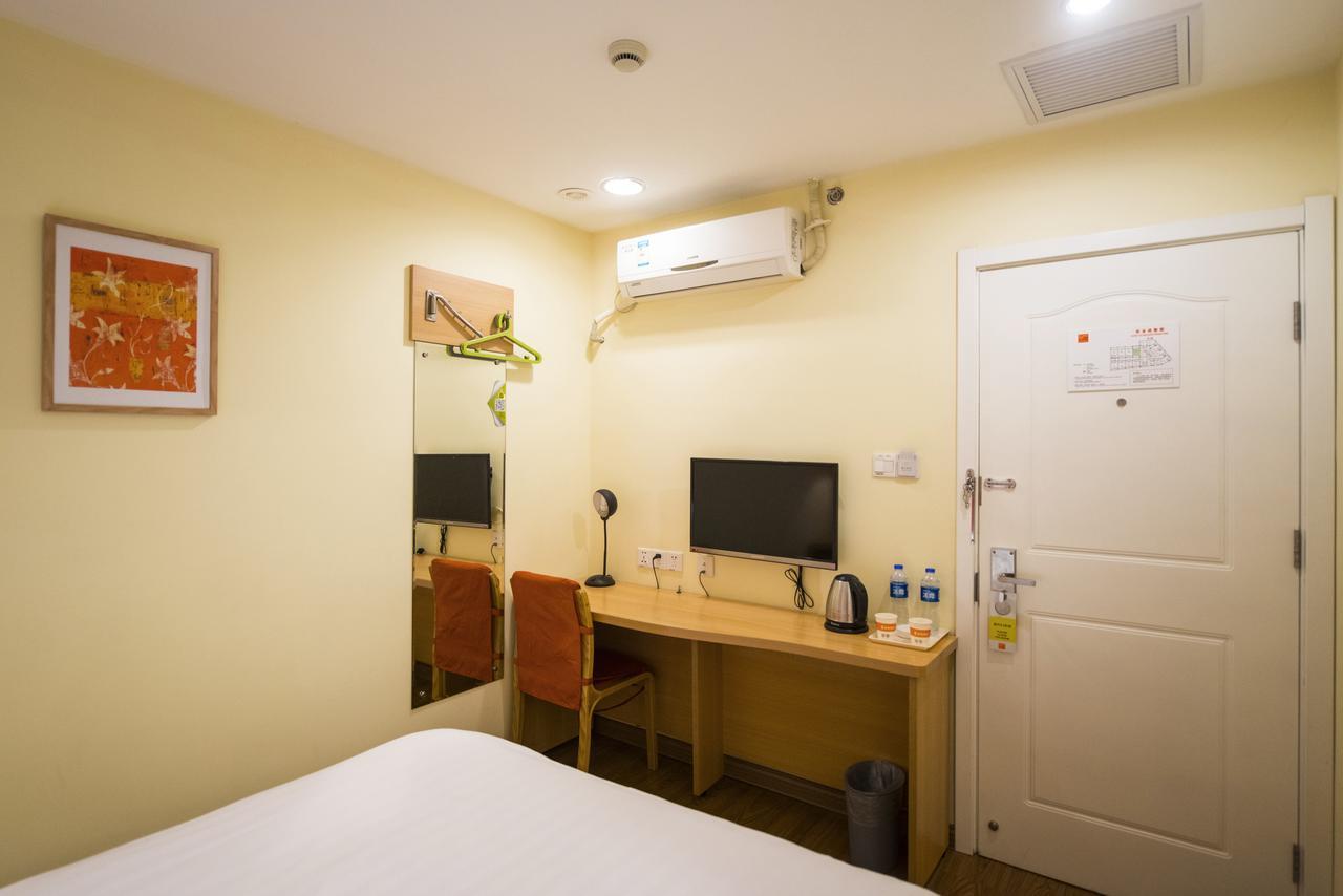 Home Inn Chongqing Jiangbei Airport Shuangfeng Road Екстер'єр фото