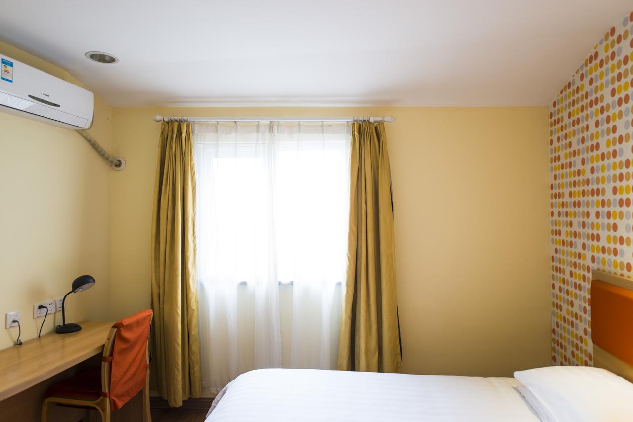 Home Inn Chongqing Jiangbei Airport Shuangfeng Road Екстер'єр фото