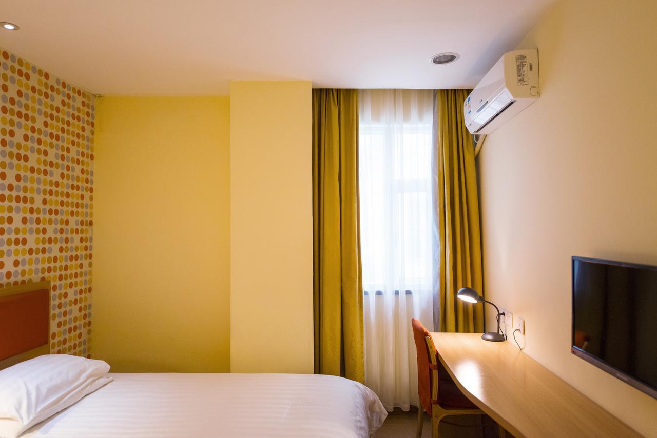 Home Inn Chongqing Jiangbei Airport Shuangfeng Road Екстер'єр фото