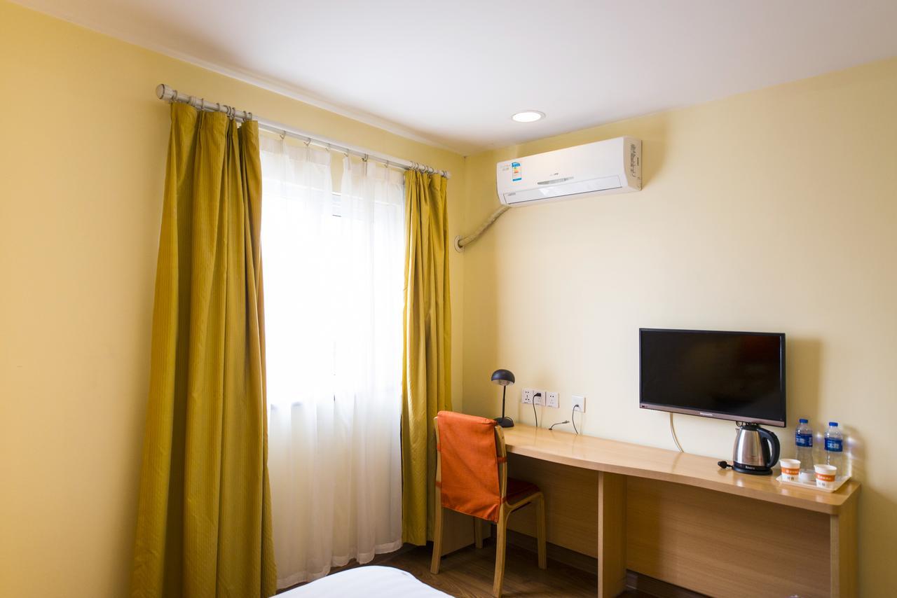 Home Inn Chongqing Jiangbei Airport Shuangfeng Road Екстер'єр фото