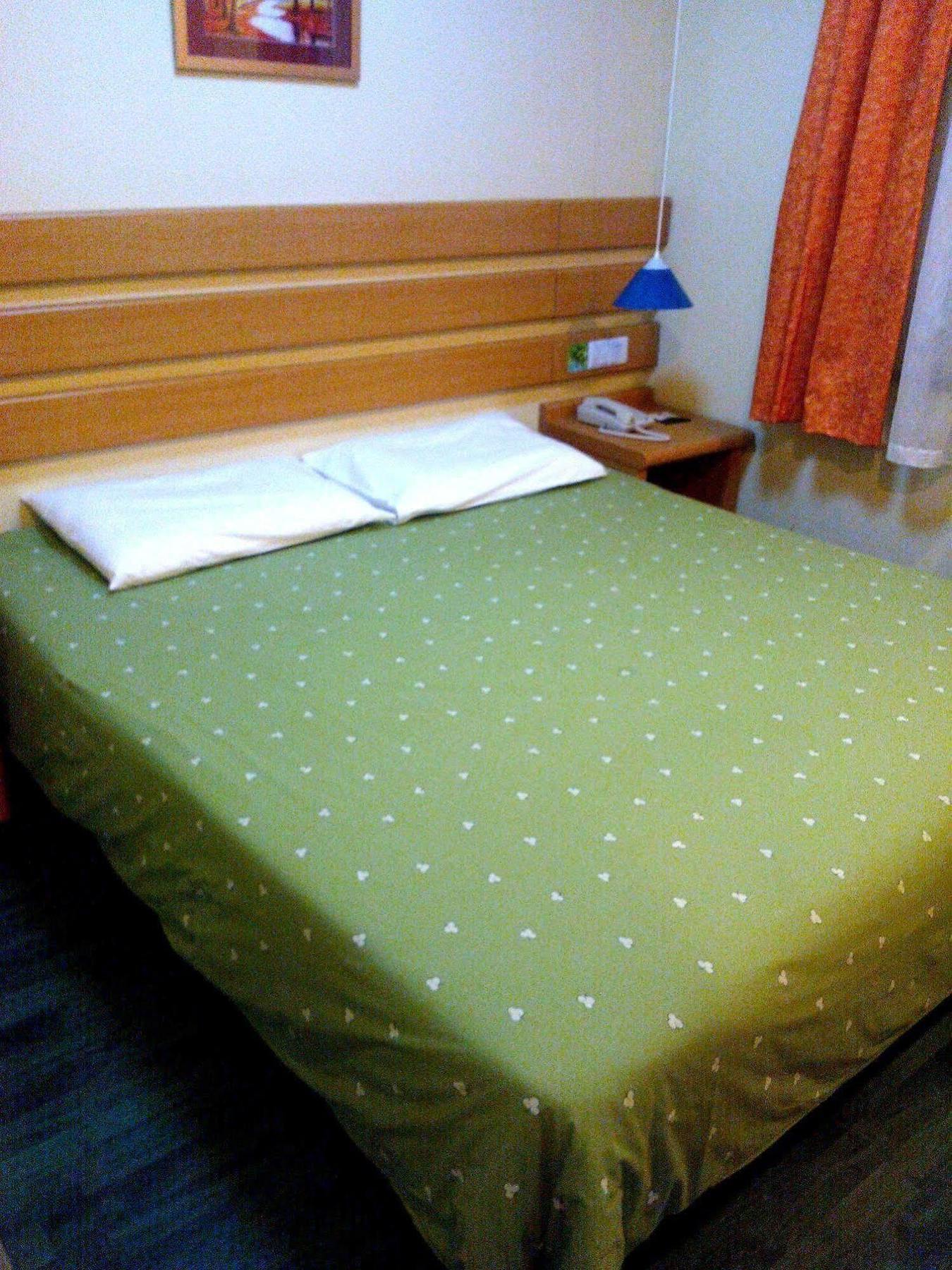 Home Inn Chongqing Jiangbei Airport Shuangfeng Road Екстер'єр фото