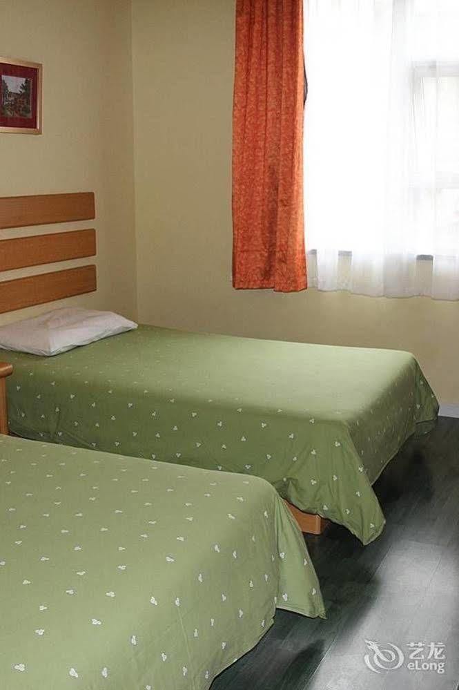 Home Inn Chongqing Jiangbei Airport Shuangfeng Road Екстер'єр фото
